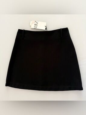 Zara Black High Waist Mini Skirt With Belt Loops - Size Medium - New With Tags